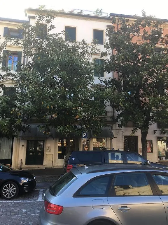 La Loggia Al Duomo - Treviso Apartment Italy