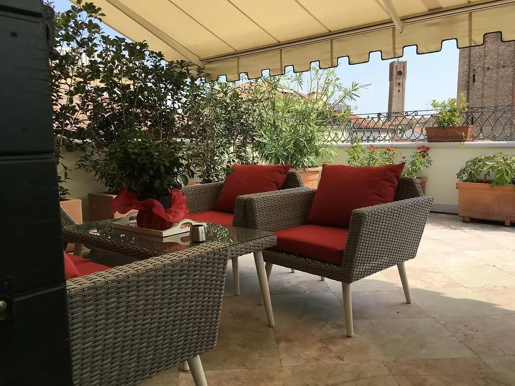 La Loggia Al Duomo - Treviso Apartment